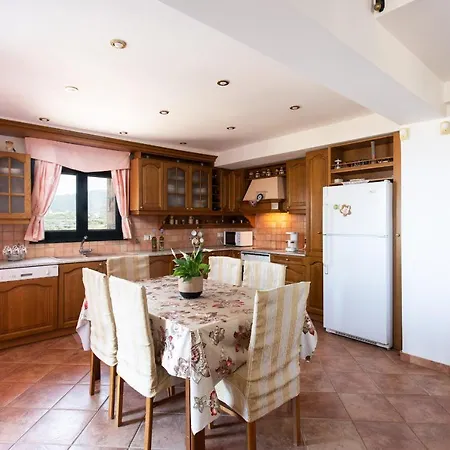 Avlos Монемвазия