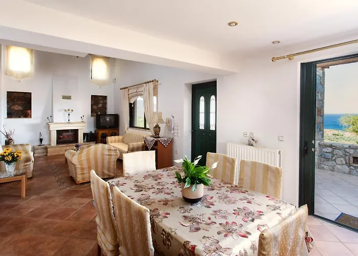 Avlos Монемвазия